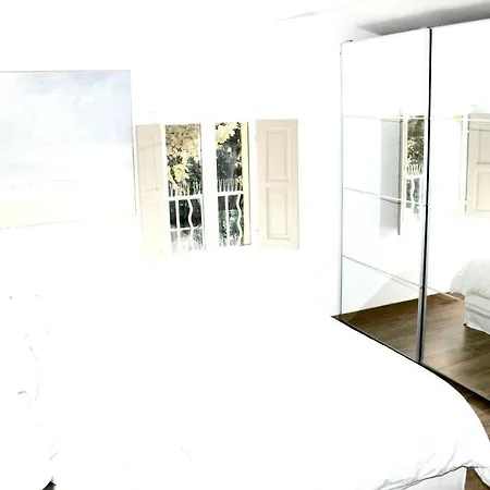 Appartement Rue Henri Martin - 2 *