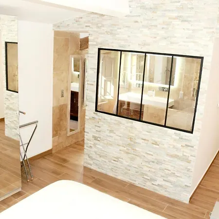 Appartement Rue Henri Martin - 2 *